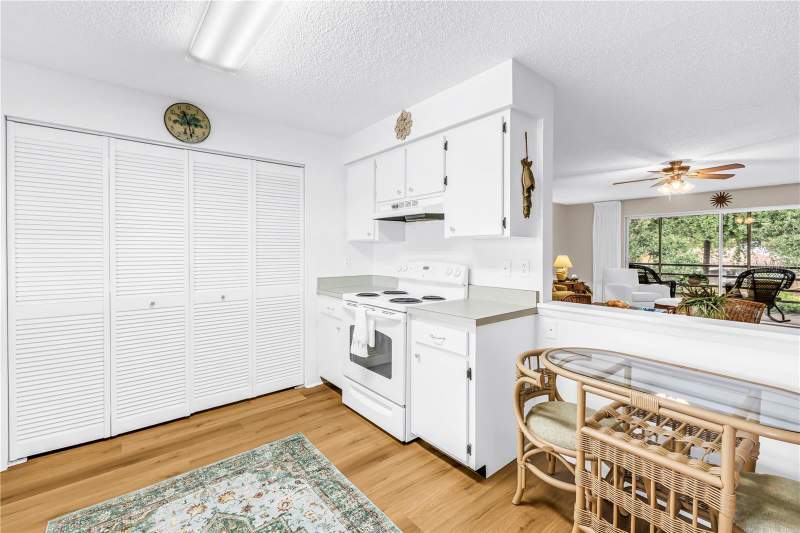 2 bedroom Condominium at 4435 Narraganset Trail #66A, Lake Tippecanoe, Sarasota — photo 5