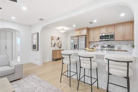 4750 Emerson Avenue, St Petersburg FL - photo 9 of 37