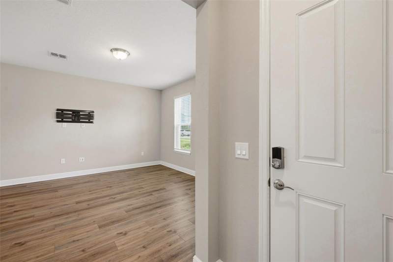 4 bedroom Single Family Residence at 14268 BRAEMAR STREET, HIGHLAND RIDGE, WINTER GARDEN — photo 4