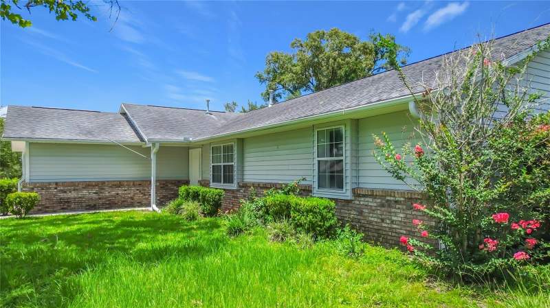 3 bedroom Single Family Residence at 707 NE 46th Court, Blue Ridge, Ocala — photo 3