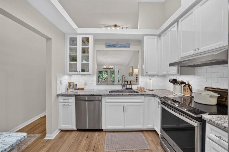 2 bedroom Single Family Residence at 2429 SE 18th Circle, Magnolia Garden Villas Or 1412/521, Ocala — photo 3