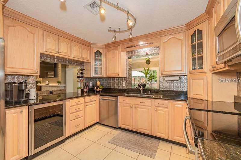 4 bedroom Single Family Residence at 3341 SE 45th Street, Florida Orange Grove Corp, Ocala — photo 5
