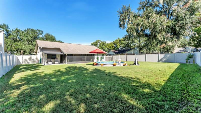3 bedroom Single Family Residence at 6352 Butternut Drive, Christina Oaks Ph 01, Lakeland — photo 2