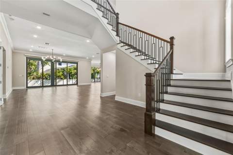481 W Davis Boulevard, Tampa FL - photo 10 of 77