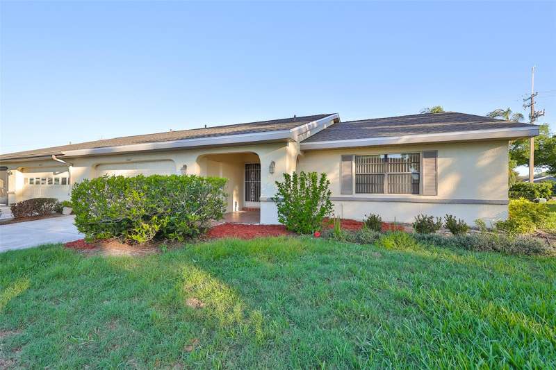 2321 LANCASTER DRIVE home for sale in Lancaster I Condo