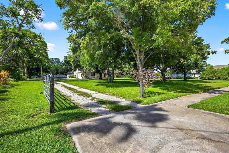 6320 66TH AVENUE home for sale in Pinellas Farms