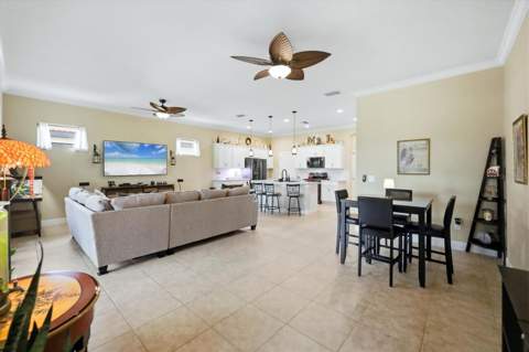 10035 Marbella Drive, Bradenton FL - photo 14 of 51