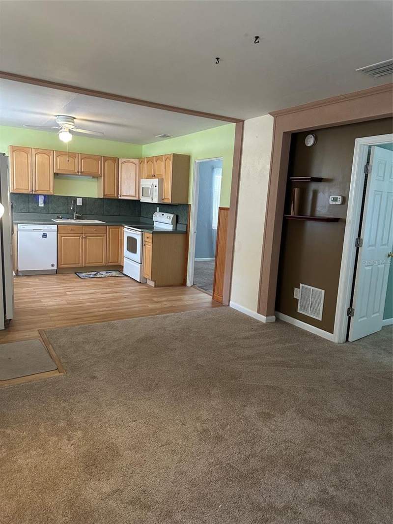 2 bedroom Single Family Residence at 4142 6th Avenue, Monterey Sub, St Petersburg — photo 3