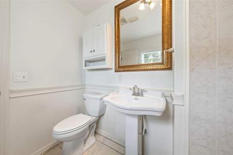 112 E Gardenia Street, Howey In The Hills FL - photo 17 of 47