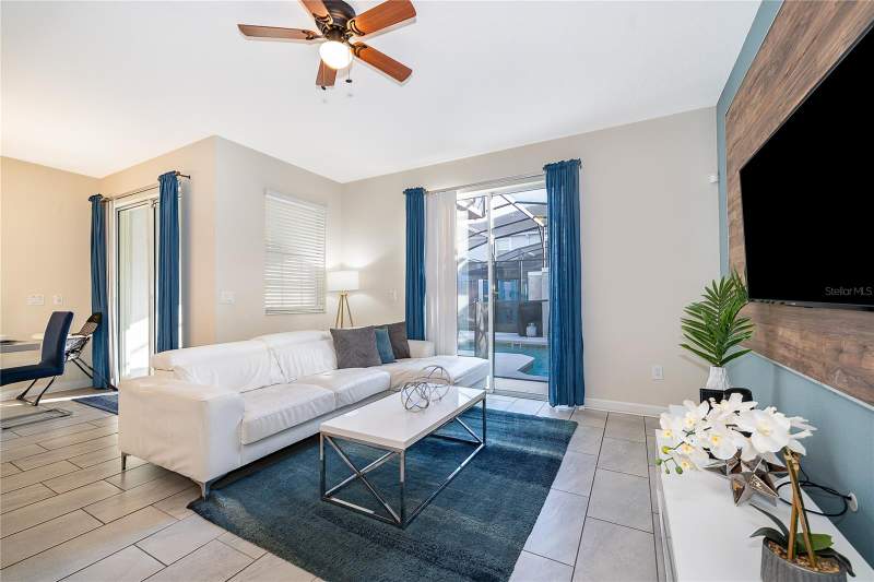 4 bedroom Townhouse at 4982 Windermere Avenue, Storey Lake Ph 3, Kissimmee — photo 5