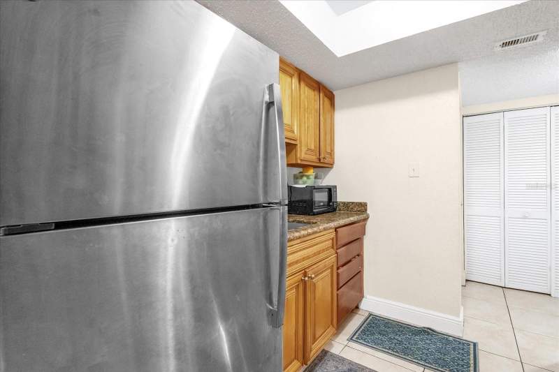 2 bedroom Condominium at 4767 S TEXAS AVENUE #4767C, MILLENNIUM PALMS, ORLANDO — photo 3