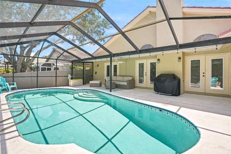 3 bedroom Single Family Residence at 5274 WHITE SAND CIRCLE, PLACIDO BAYOU, ST PETERSBURG — photo 4