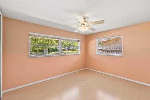 1413 Embassy Drive, Clearwater FL - photo 14 of 24