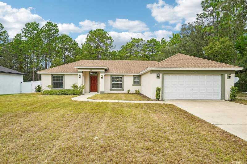 15324 SW 60TH CIRCLE home for sale in Marion Oaks