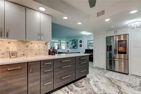 5200 Brittany Drive #204, St Petersburg FL - photo 9 of 70