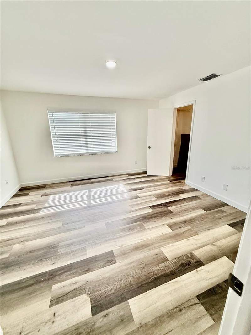 3 bedroom Townhouse at 14106 Village Terrace Drive, Village Xviii Unit II Of Carro, Tampa — photo 4