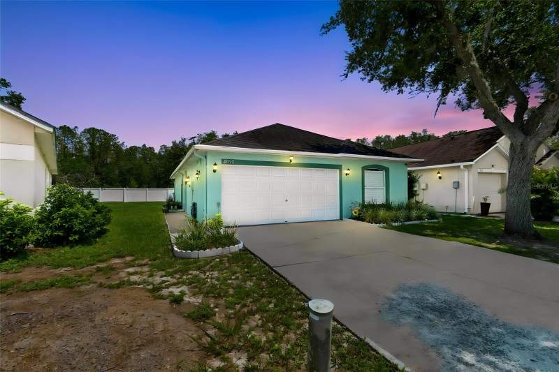 3 bedroom Single Family Residence at 5936 Lake Front Drive, Pine Ridge, Wesley Chapel — photo 4