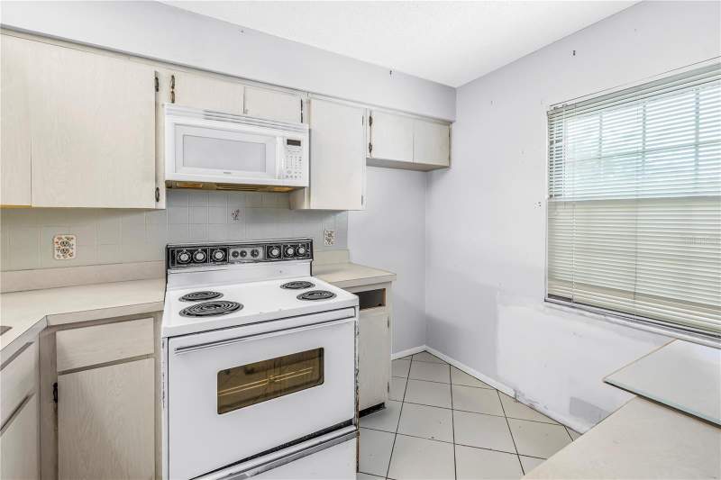 2 bedroom Condominium at 4774 Lake Boulevard #9B, Lakes Villas Condo I, Clearwater — photo 3