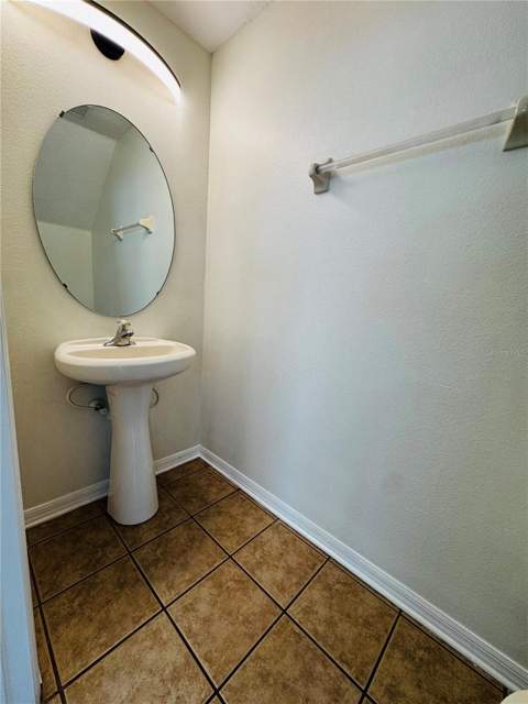 890 McInnis Court, Kissimmee FL - photo 9 of 30