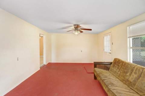 39038 Heath Drive, Zephyrhills FL - photo 7 of 29