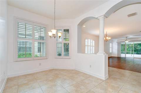 6026 Sandhill Ridge Drive, Lithia FL - photo 7 of 31
