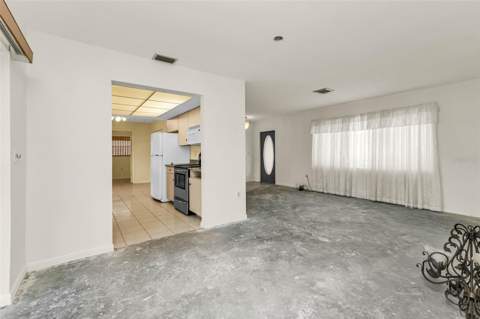 18521 Quaint Avenue, Port Charlotte FL - photo 19 of 36