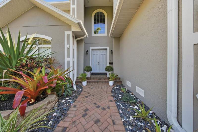 4 bedroom Single Family Residence at 234 36th Avenue, Coffee Pot Bayou Add Rep Blks 4 5 14 15 23 32, St Petersburg — photo 2