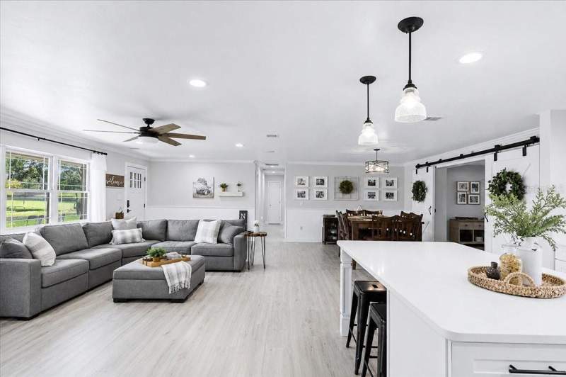 4 bedroom Single Family Residence at 3201 NW 202 Street, Newberry, Newberry — photo 5