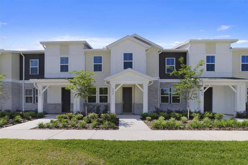 684 LOLA LANE home for sale in Aulin Square