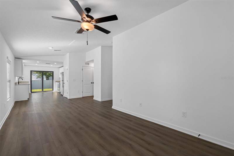 2 bedroom Single Family Residence at 11308 Linnet Road, Royal Highlands, Weeki Wachee — photo 3