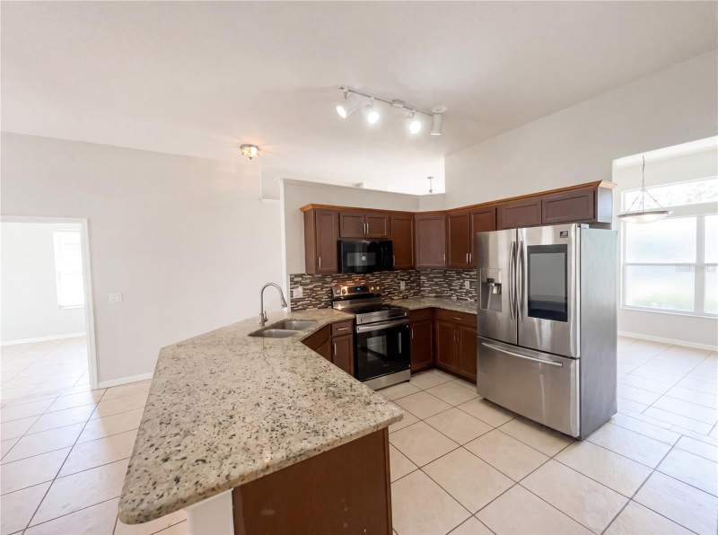 3 bedroom Single Family Residence at 62 CORDONA DRIVE, POINCIANA VILLAGE 1 NBHD 3 EAST, KISSIMMEE — photo 2