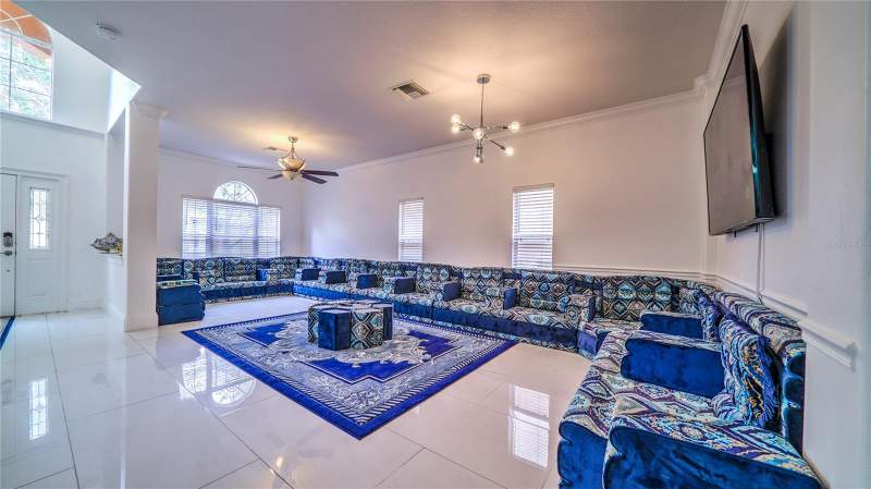 5 bedroom Single Family Residence at 6956 Lucca Street, Toscana W, Orlando — photo 2