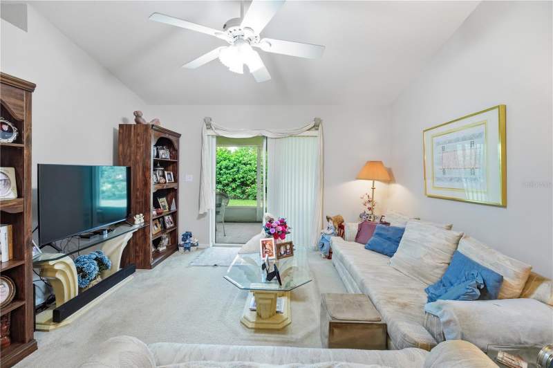 2 bedroom Townhouse at 3341 Celena Circle, Magnolia Glen, St Cloud — photo 3