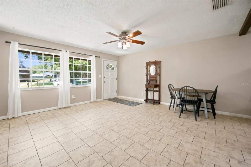 3 bedroom Single Family Residence at 723 SE 30th Avenue, Ocala Hlnds, Ocala — photo 5