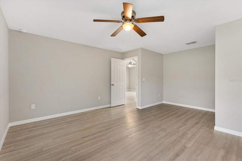 3 bedroom Single Family Residence at 37 Guava Terrace Radial, Silver Spgs Shores Un 42, Ocklawaha — photo 5
