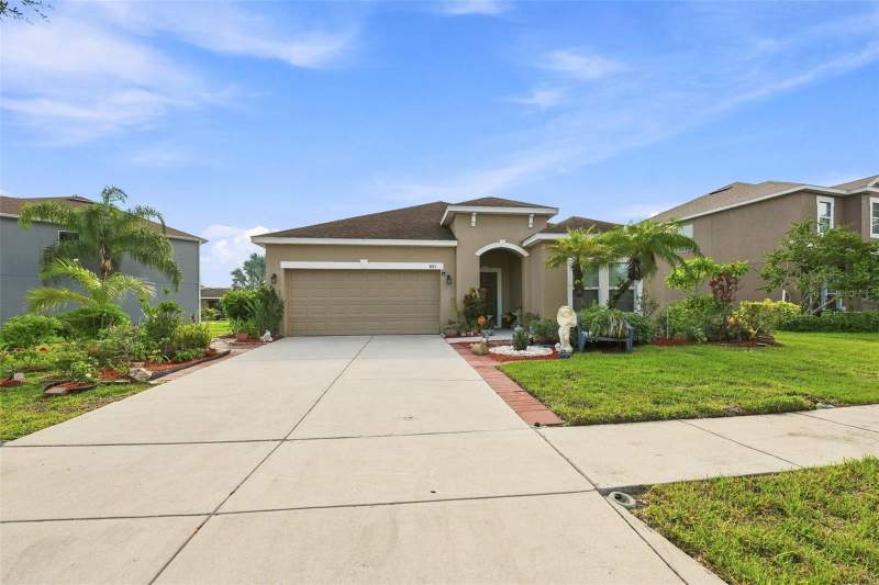 3 bedroom Single Family Residence at 803 Parker Den Drive, Bahia Lakes Ph 3, Ruskin — photo 2