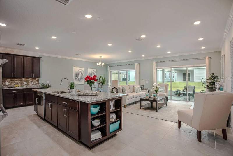 3 bedroom Single Family Residence at 8600 Oakstone Circle, Oakstone Farms, Leesburg — photo 4