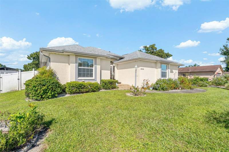 2 bedroom Single Family Residence at 3806 69th Street, Christy Lees Rep, Palmetto — photo 5
