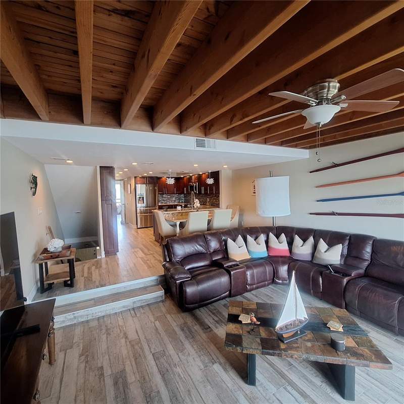 2 bedroom Condominium at 132 1st Street #101, Village At Tierra Verde Condo, Tierra Verde — photo 5