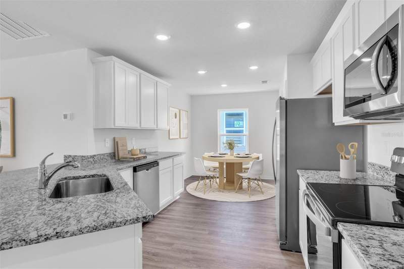 3 bedroom Single Family Residence at 2674 SW 165th Street Road, Marion Oaks Un Four, Ocala — photo 4