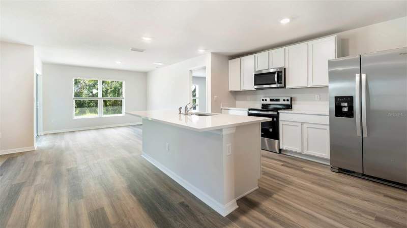3 bedroom Single Family Residence at Xxx 30th Avenue, Bungalow Terrace, St Petersburg — photo 5