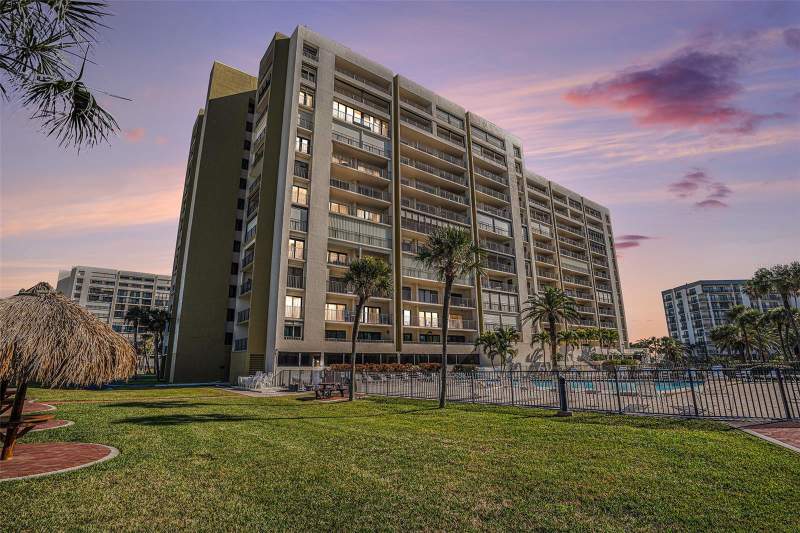 Sand Key Condo-South Beach