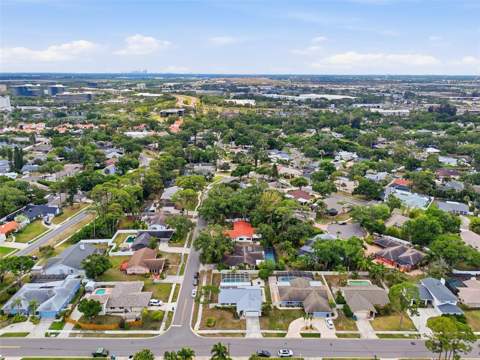 3052 Heron Place, Clearwater FL - photo 6 of 52