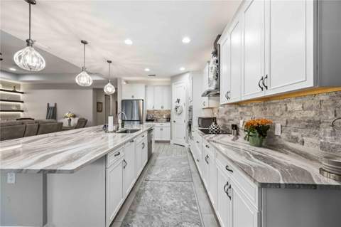 11329 Montserrat Drive, Venice FL - photo 18 of 75