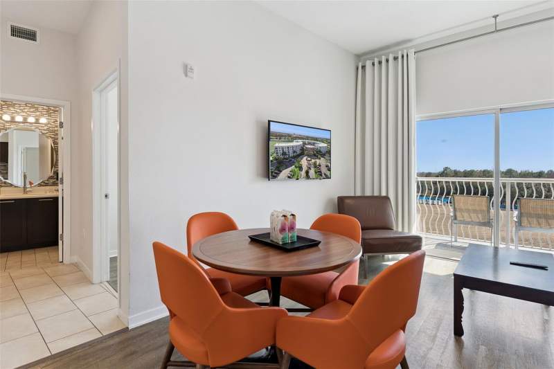 2 bedroom Condo - Hotel at 225 Celebration Place #526, Mona Lisa At Celebration, Melia Orlando, Kissimmee — photo 5