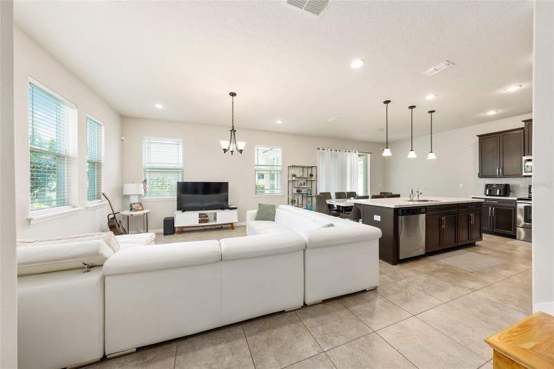 4 bedroom Single Family Residence at 2260 Rapollo Drive, Tapestry Ph 4, Kissimmee — photo 3