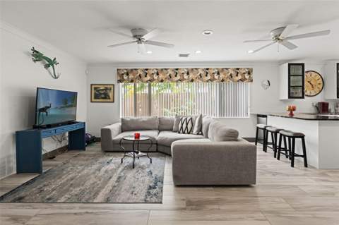 105 Adalia Avenue, Tampa FL - photo 8 of 33