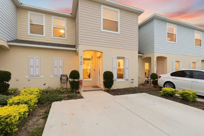 3 bedroom Townhouse at 4729 Coral Castle Drive, Fiesta Key Ph 2, Kissimmee — photo 3