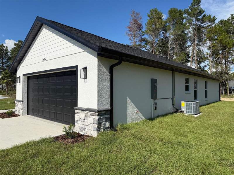 3 bedroom Single Family Residence at 13465 Canyon Swallow Road, Royal Highlands, Weeki Wachee — photo 3