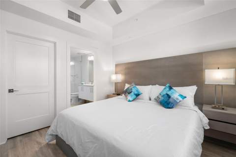 11500 Gulf Boulevard #304, Treasure Island FL - photo 18 of 43